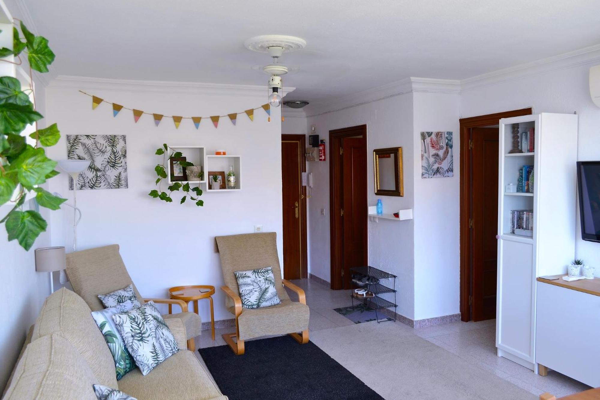 Spacious 1 Bedroom Apartment, Beach Front, Torrox Costa Exterior foto